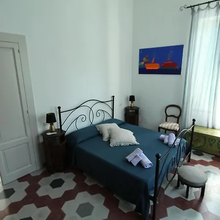 La Casa Bianca 利帕里