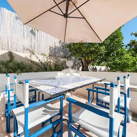 Villa La Casa Bianca