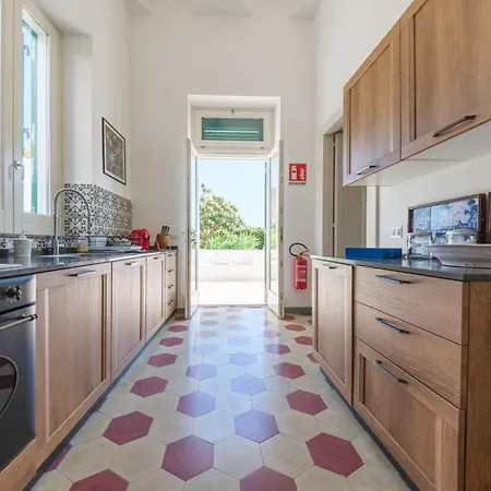 La Casa Bianca * Lipari (Isola Lipari)
