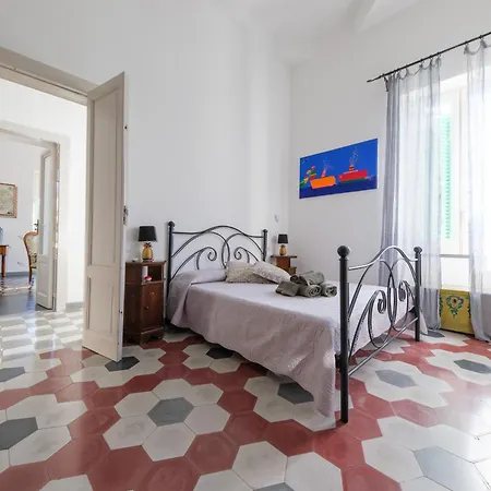 Villa La Casa Bianca *